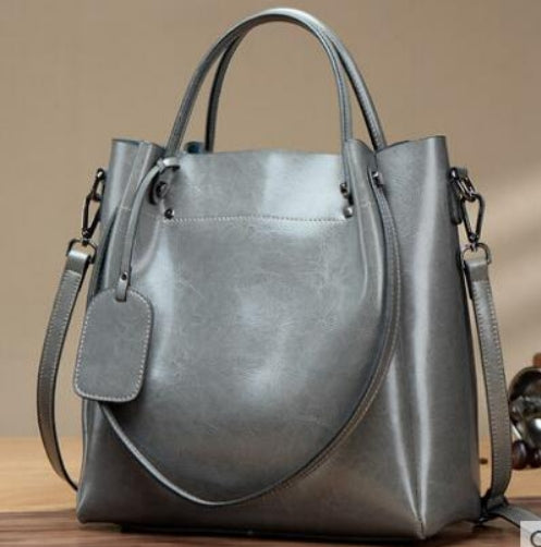 Clara’s Modern Classic | Refined Leather Tote Bag