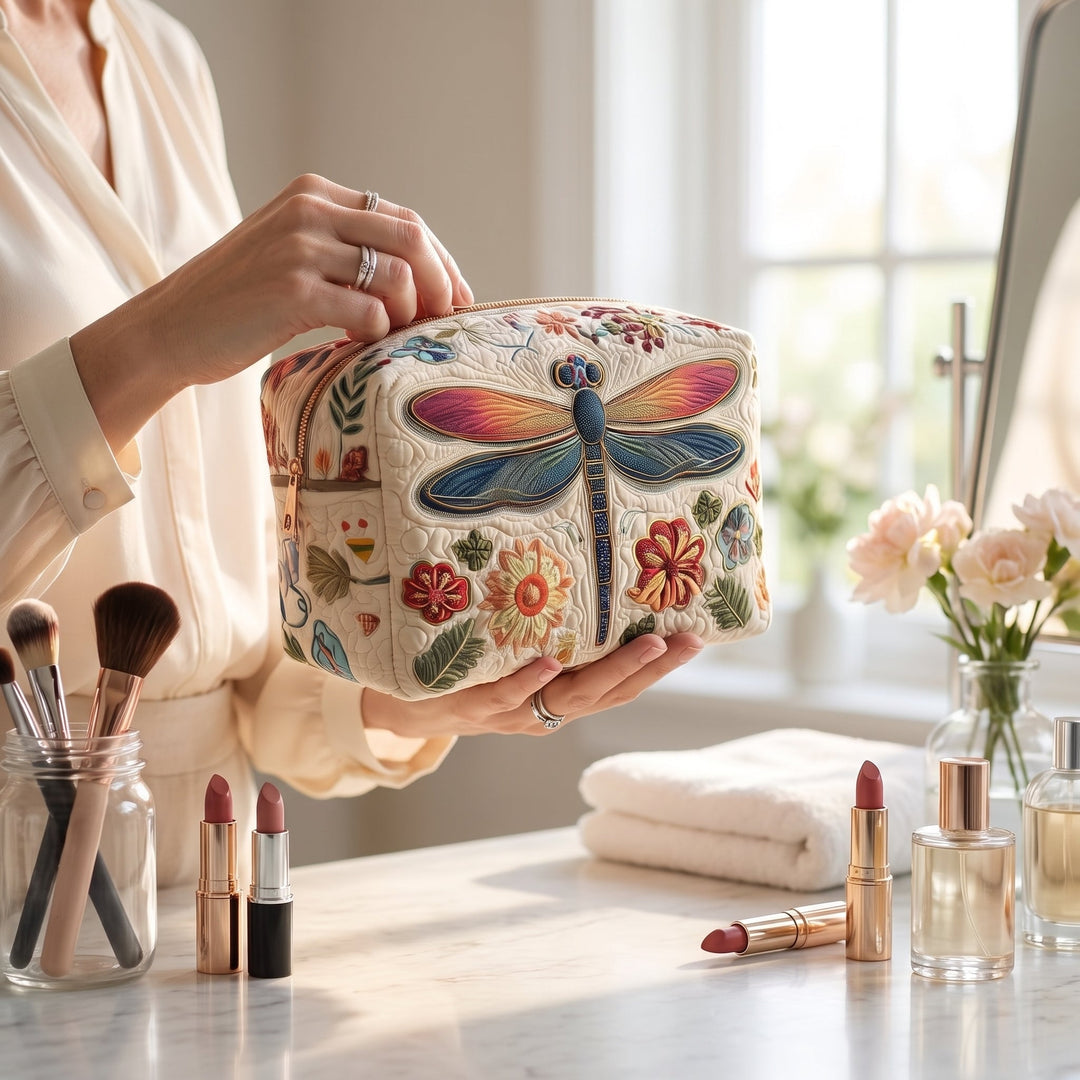 Breeze Catcher Quilted Makeup Bag 2